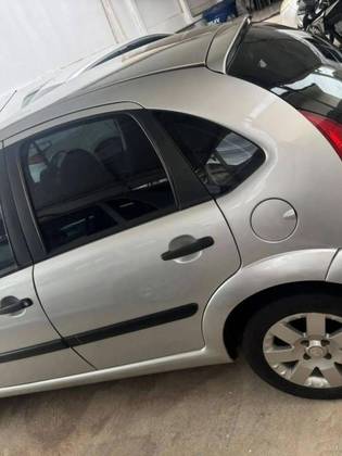 CITROËN C3 1.4 I GLX 8V FLEX 4P MANUAL CITROËN C3 1.4 I GLX 8V FLEX 4P MANUAL